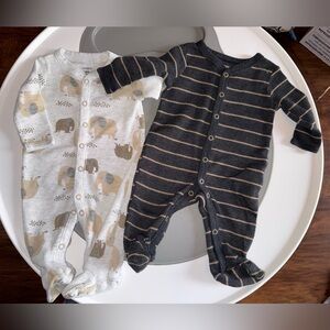 Carter's Elephant and Stripe Thermal Footies - Black and Gray